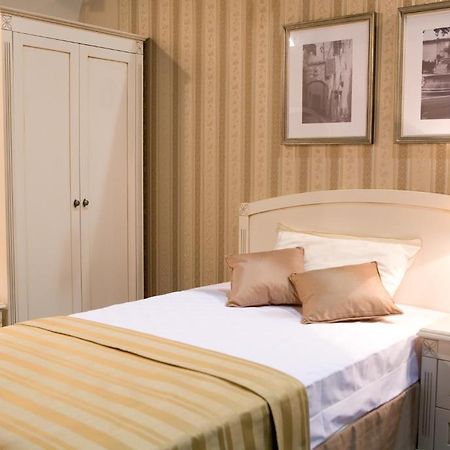 Hotel Kasyno ยาโรตซิน ห้อง รูปภาพ